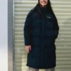 BASIC Logo-bedruckte lange Daunenjacke „Black“