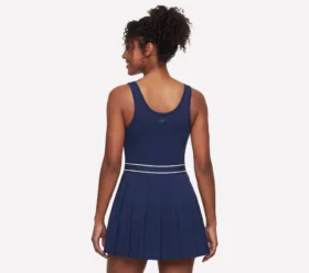 Court-Plisseekleid