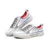 Dr. Seuss x Skechers Bob’s B Wilder Low – Freizeitschuhe Weiß/Blau/Schwarz