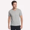 GO DRI Pima Kurzarm-T-Shirt mit V-Ausschnitt GO DRI Pima Kurzarm-T-Shirt mit V-Ausschnitt
