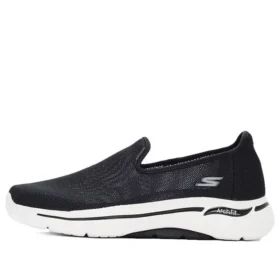 Go Walk 5 Casual One Pedal Schwarz Slipper