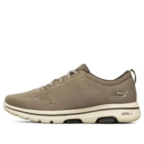 Go Walk 5 Low-Top Braun