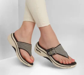 Go Walk Arch Fit 2.0 Sandale – Resort Day