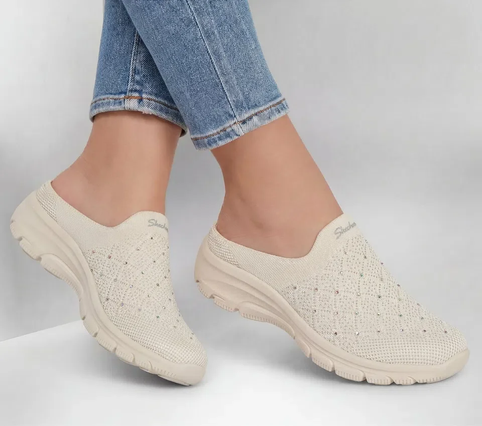 Relaxed Fit: Easy Going – Glowing Skies Relaxed Fit: Easy Going – Glowing Skies