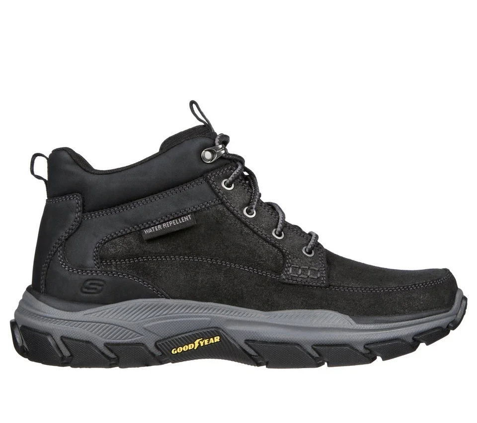 Relaxed Fit: Respected – Boswell Relaxed Fit: Respected – Boswell