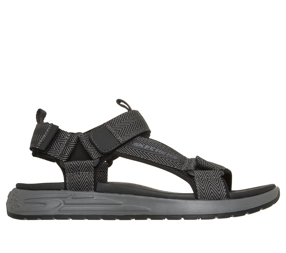 Relaxed Fit: Street Retro Jogger Sandale – Finn Relaxed Fit: Street Retro Jogger Sandale – Finn