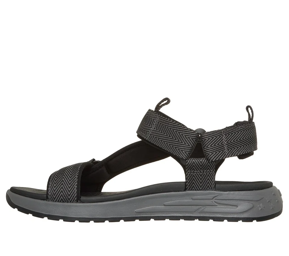 Relaxed Fit: Street Retro Jogger Sandale – Finn Relaxed Fit: Street Retro Jogger Sandale – Finn