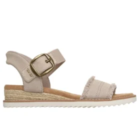Skechers Slip-ins: BOBS Desert Kiss – Frayed Fun