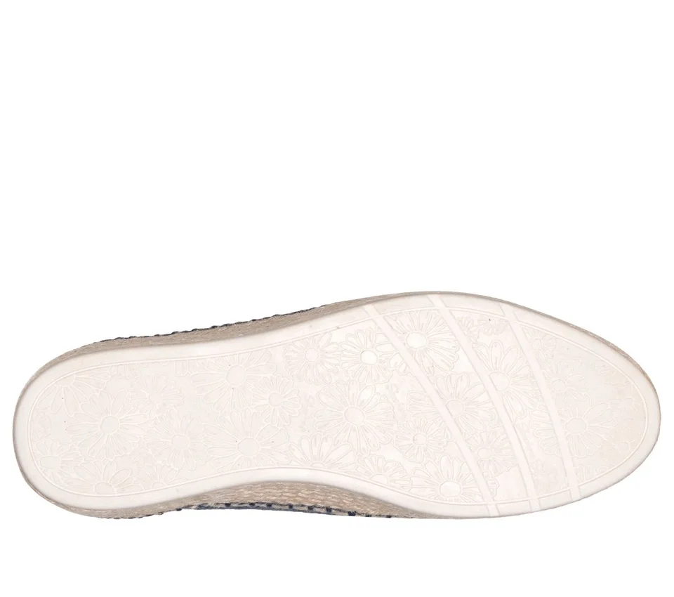 Skechers Slip-ins: BOBS Sesame – Chic Steps Skechers Slip-ins: BOBS Sesame – Chic Steps