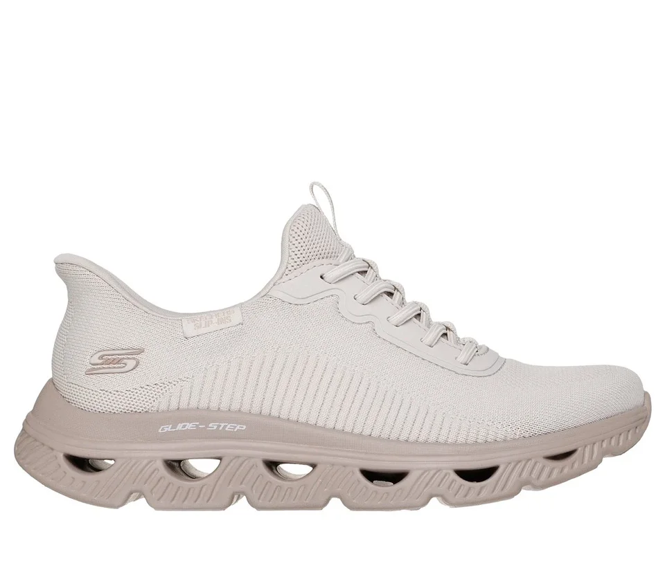 Skechers Slip-ins: BOBS Sport Arc Waves Skechers Slip-ins: BOBS Sport Arc Waves