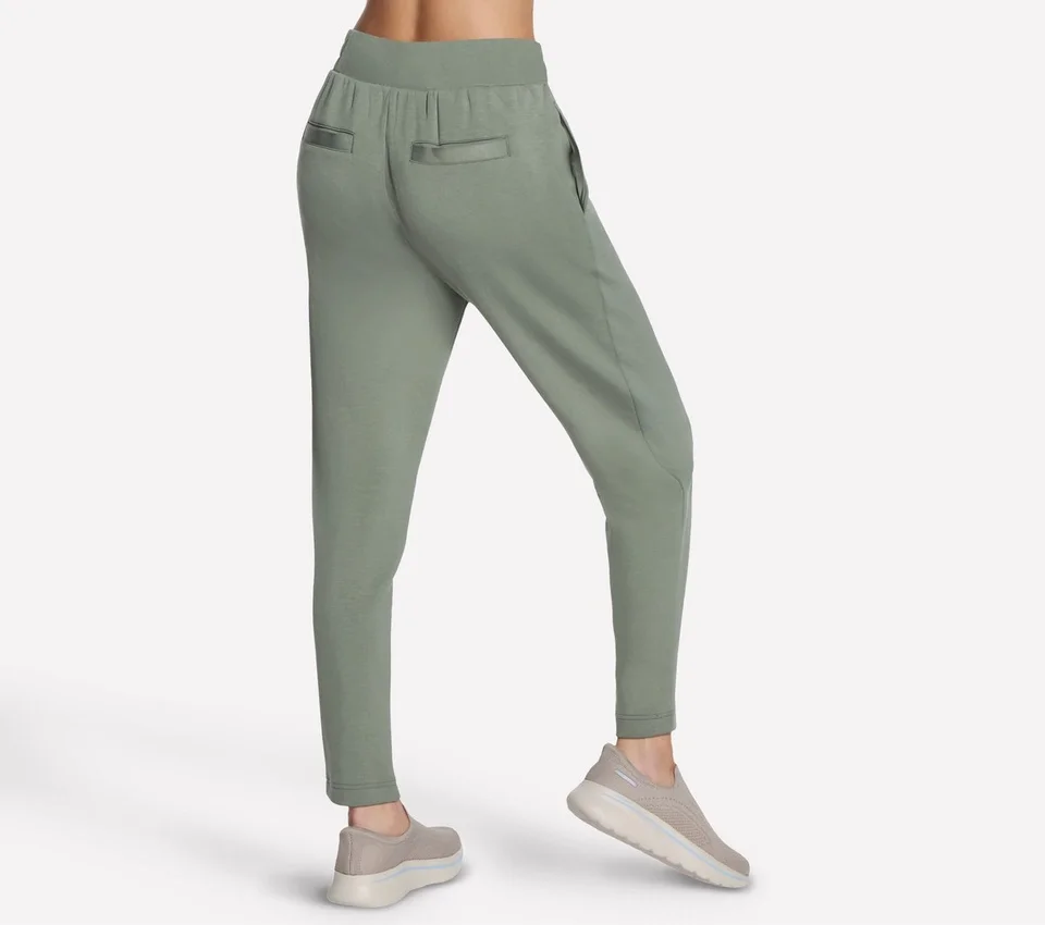 Skechers Slip-ins Cozy Luxe Hose Skechers Slip-ins Cozy Luxe Hose