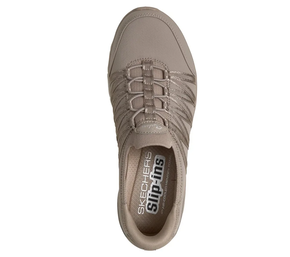 Skechers Slip-ins: Glide-Step-Komfort – Steady Grace Skechers Slip-ins: Glide-Step-Komfort – Steady Grace