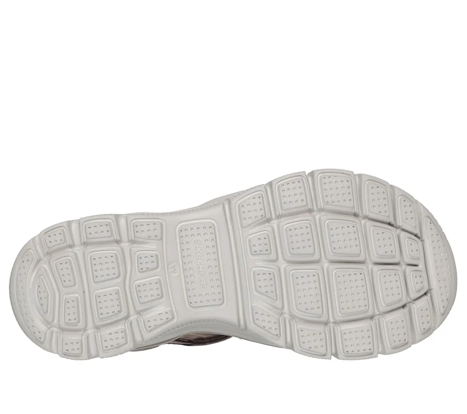 Skechers Slip-ins Relaxed Fit: Lässig – irgendwo, wo die Sonne scheint Skechers Slip-ins Relaxed Fit: Lässig – irgendwo, wo die Sonne scheint