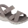 Skechers Slip-ins Relaxed Fit: Lässig – irgendwo, wo die Sonne scheint Skechers Slip-ins Relaxed Fit: Lässig – irgendwo, wo die Sonne scheint