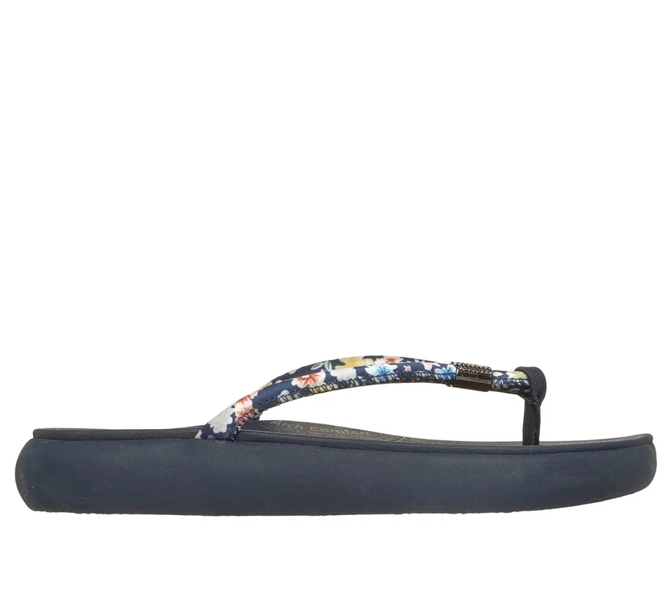Slide-Ups Relaxed Fit: Asana Luxe – Lebendige Schönheit Slide-Ups Relaxed Fit: Asana Luxe – Lebendige Schönheit