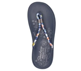 Slide-Ups Relaxed Fit: Asana Luxe – Lebendige Schönheit