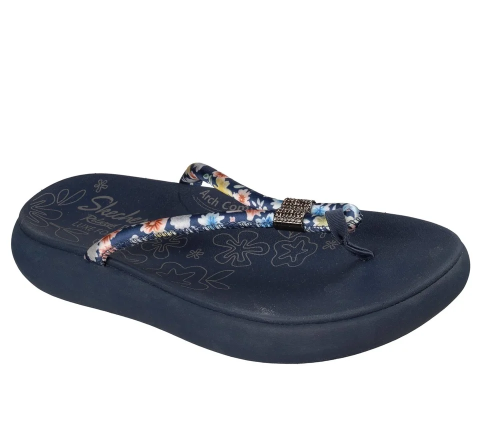 Slide-Ups Relaxed Fit: Asana Luxe – Lebendige Schönheit Slide-Ups Relaxed Fit: Asana Luxe – Lebendige Schönheit