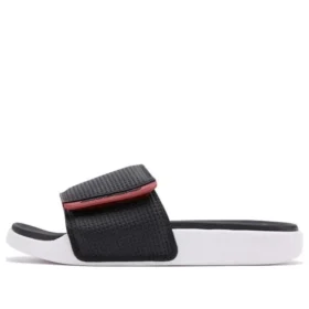 Sportliche Hausschuhe mit Klettverschluss und flachem Absatz, schwarz-rot