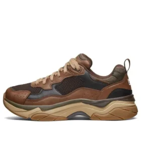 Staxed Schuhe für den Laufsport Braun