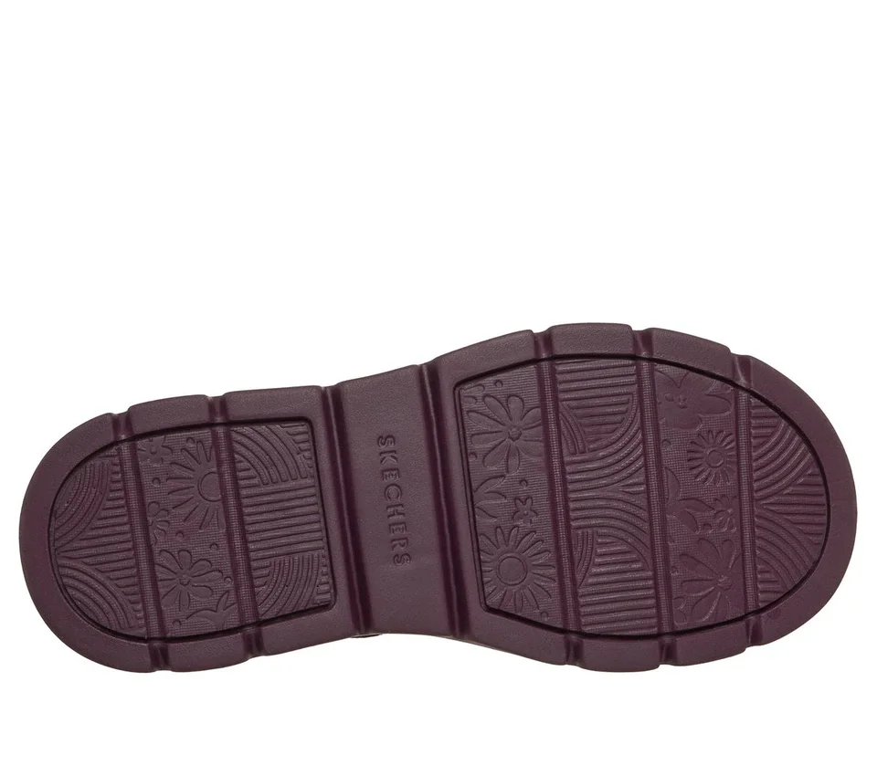 Street Hiker Breeze – Shore Heights Street Hiker Breeze – Shore Heights