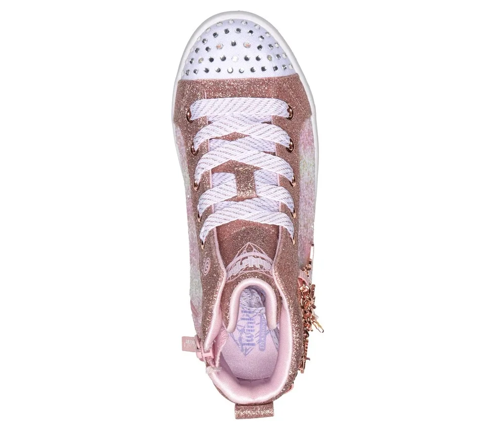 Twinkle Toes: Twi-Lites – Charm Glitz Twinkle Toes: Twi-Lites – Charm Glitz